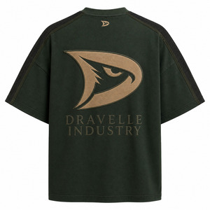 T-shirt oversize Y2K streetwear pour homme, tee-shirt en coton vert forêt avec épaules en mesh et logo brodé doré - Product Image 4