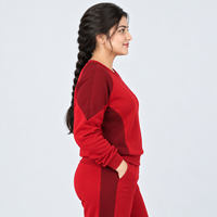 Sweat-shirt moderne pour femme en tissu tricoté extensible, mouvements fluides, texture douce, coutures durables, silhouette décontractée, personnalisation OEM