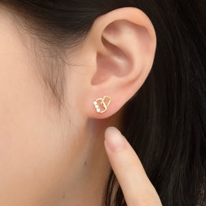 ต่างหูเพชรทรงเรขาคณิตแบบมินิมอล ดีไซน์เชื่อมต่อกัน ทำจากทองคำขาว 14K ประดับเพชรเลี้ยงในห้องปฏิบัติการ เหมาะสำหรับใส่ทุกวัน เครื่องประดับคุณภาพสูง - Product Image 3
