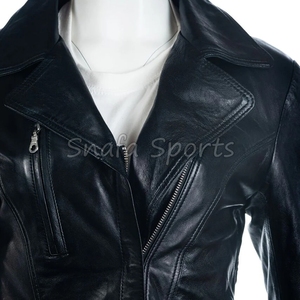 Veste longue en cuir tendance pour femme, manteau biker court et ajusté de qualité supérieure, veste d'extérieur élégante pour l'hiver pour femmes - Product Image 3