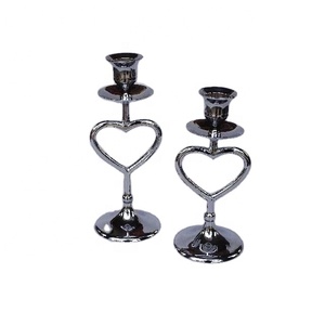 Portavelas cónico en forma de corazón, centro de mesa de Pascua de latón macizo de Metal, regalo de boda, portavelas de Metal, portavelas Vintage - Product Image 1