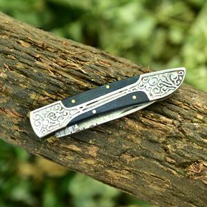 Cuchillos plegables con función de apertura rápida, hoja y mango de acero pulido, ideales para camping y tareas diarias. - Product Image 3