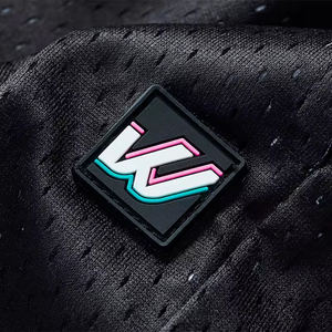 กางเกงขาสั้นผู้ชายผ้าโพลีเอสเตอร์คุณภาพสูง ระบายอากาศได้ดี แห้งเร็ว ลายพิมพ์เปลวไฟ สไตล์ไฮสตรีท ความยาวระดับเข่า เป็นมิตรต่อสิ่งแวดล้อม - Product Image 2