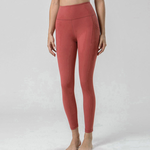 Leggings de sport pour femmes, dernier design, prix de gros, fabriqués au Pakistan - Product Image 4