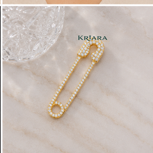 Broche Épingle de Sûreté en Argent 925 Plaqué Or 18K avec Diamants Blancs de Laboratoire Taille Ronde Brillante, Bijou Unisexe de Luxe pour Usage Quotidien - Product Image 1
