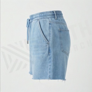 Shorts en jean décontractés pour hommes, coupe classique, taille haute, respirants, délavage clair, été/hiver, avec logo personnalisé - Product Image 3