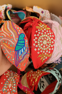 Diademas de Moda Estadounidense Unisex para Mujer y Niña, Hechas a Mano, Ecológicas, Bordadas con Cuentas, de Tela, Color Sólido, Diseño 2025 - Product Image 6