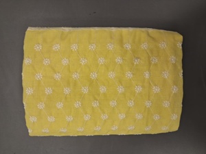 Tela de Algodón Amarillo Premium de Alta Demanda con Bordado Schiffli - Material con Diseño Floral Blanco y Borde Étnico Multicapa Pesado - Product Image 5