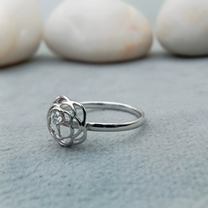 แหวนหมั้นเพชรโมอิสซาไนต์ทรงรี ประดับเพชรแบบหนามเตย ชุบทอง 14K เงินแท้ 925 สำหรับผู้หญิง รับรองโดย IGI - Product Image 2