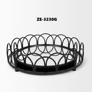 Plateau de table basse en métal fait main de qualité supérieure pour ottoman, canapé, console, meubles de salon et décoration intérieure contemporaine - Product Image 1
