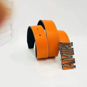 เข็มขัดหนังปรับแต่งได้สำหรับผู้ชาย แบรนด์ดีไซเนอร์ชื่อดัง ดีไซน์คลาสสิก สีดำ - Product Image 4