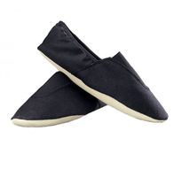 Chaussures de danse jazz et de gymnastique rythmique souples, similaires aux modèles iconiques, avec empeigne en cuir microfibre et semelle extérieure en PU