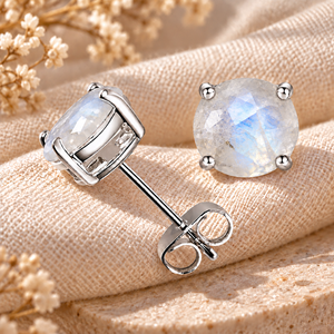 Boucles d'oreilles rondes en pierre précieuse de quartz péridot – sertissage à griffes de 6 mm – clous plaqués argent faits à la main pour elle - Product Image 5