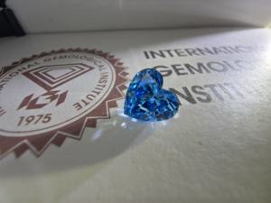 Diamante Cultivado en Laboratorio, Corte Brillante Corazón, 3CT, Azul Intenso, Certificado IGI, VVS2, Piedras Sueltas - Product Image 4