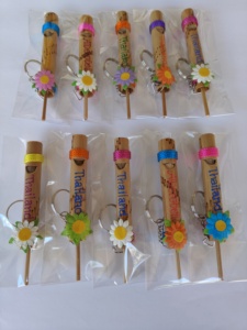 Silbatos Largos de Bambú Clásicos, Juguetes Ecológicos Hechos a Mano con Bambú Natural, Hechos en Tailandia para Recuerdos/Regalos - Product Image 4