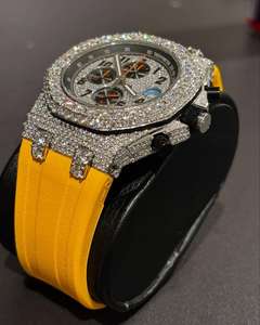 Bracelet en caoutchouc orange personnalisé, demi-serti de diamants Moissanite, édition limitée, élégamment conçu, dernière collection, luxe et mode - Product Image 3