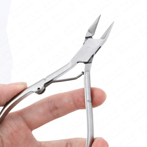 Coupe-cuticules en acier inoxydable de qualité supérieure, lame tranchante, pour manucure et pédicure, idéal pour les salons professionnels et l'usage domestique - Product Image 6