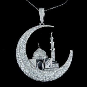 Collar con Colgante de Mezquita Islámica de Plata 925, con Incrustaciones de Moissanita Redonda - Product Image 1