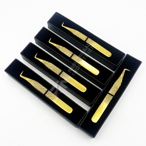 Pinzas para Pestañas RMI de 90 Grados, Acero Inoxidable, Diseño Liso Dorado con Plasma, Antimagnéticas, Antiestáticas, Perfectas - Product Image 6