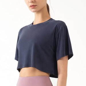 T-shirt court en coton pour femme, coupe ample, col rond, style streetwear estival, logo personnalisé, vente en gros, OEM, marque privée - Product Image 1