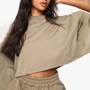 Conjunto Deportivo Informal y Moderno para Mujer, Estilo Vintage, con Logotipo Personalizado, Camiseta de Algodón de Color Sólido y Pantalones Cortos, Dos Piezas - Product Image 2