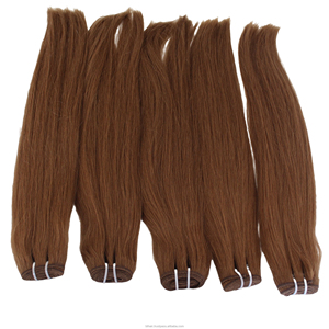 Largo, luminoso y excepcionalmente suave: el cabello humano liso y sedoso que cae sobre la piel fluye bellamente de la raíz a la punta siempre. - Product Image 6