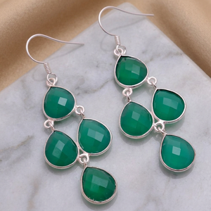 Boucles d'oreilles pendantes en onyx vert naturel, faites à la main, en argent sterling 925, bijoux classiques pour mariage et fête - Product Image 1