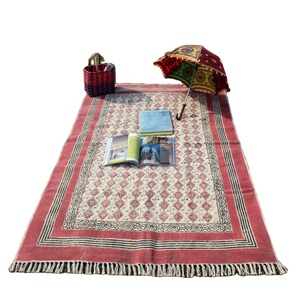 Tapis et ensembles authentiques en coton tissé Décor polyvalent de haute qualité pour la maison et l'extérieur avec hauteur de pile en peluche multi-caractéristiques - Product Image 1