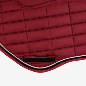 Tapis de selle de dressage rouge matelassé avec doublure polaire et sangle de maintien, pour l'équitation - Product Image 5