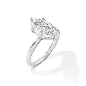 Anillo de compromiso solitario de oro blanco de 14K y 18K con diamante marquise cultivado en laboratorio, talla personalizada, banda lisa de 6 puntas, EF VS CVD, venta al por mayor - Product Image 3