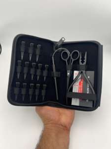 ชุดอุปกรณ์ต่อผมขนาดเล็กขายดี สีดำด้าน คีมสองรู กรรไกร ด้ามจับแบบวงกลม และคลิปแบ่งผม 13 ชิ้น - Product Image 6