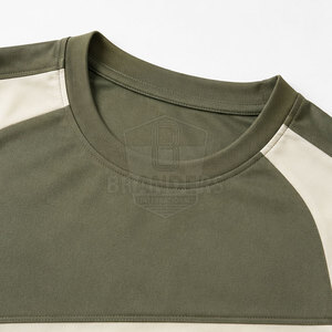 Ensemble t-shirt et short pour hommes modernes, tissu doux au toucher, tenue d'été élégante, idéal pour les vêtements décontractés et les loisirs en plein air - Product Image 4