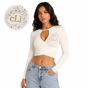 Nouvelle chemise tendance pour femme avec motif en strass, découpe sur le devant, manches longues, crop top blanc, dos croisé, chemisier en coton personnalisé DTG - Product Image 2