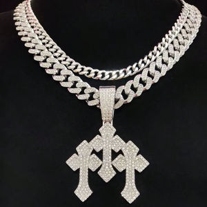 Cadena Cubana VVS de Lujo con Moissanita y Nombre Personalizado, Collar de Plata 925, Regalo Personalizado para Hombres, Mujeres, Unisex - Product Image 1