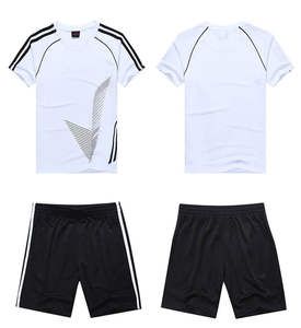 Ropa de fútbol de manga corta para adultos y niños, camisetas de fútbol para hombres y niñas y ropa deportiva - Product Image 1