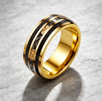 Goldener Wolframcarbid-Ring mit Galaxie-Goldblatt-Meteorit-Einlage, Polierte Kante, Komfortabler Ehering, Verlobungs- und Versprechensschmuck