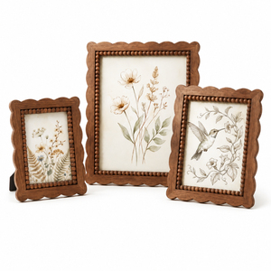Farmhouse Decor <b>Wooden</b> Photo <b>Frame</b> Set Wholesale Scalloped <b>Wooden</b> <b>Picture</b> <b>Frame</b> for Home Decoration In Competitive Price - Product Image 1