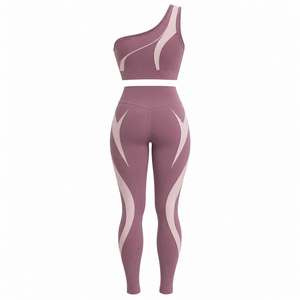 Ensemble de yoga deux pièces asymétrique tendance pour femme : soutien-gorge de sport et leggings taille haute à panneaux incurvés – Fournisseur de vêtements de sport - Product Image 2
