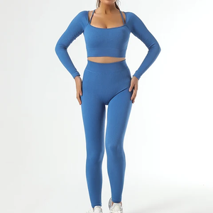 Conjunto Deportivo de 2 Piezas para Mujer, Sólido, Sin Costuras, con Shorts de Cintura Alta y Top Deportivo Convertible con Tirantes y Espalda Descubierta, Transpirable, para Yoga - Product Image 4