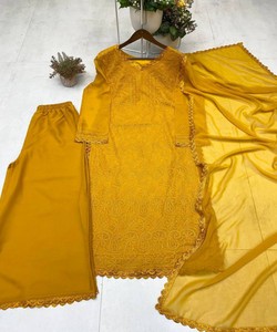 ชุดคุรตะผ้าฝ้ายสีเหลืองสำหรับผู้หญิง ทรงหลวมยาวถึงพื้น สไตล์พื้นเมืองแบบดั้งเดิม อินเดีย ปากีสถาน ชุดลำลองทุกฤดู รุ่น 62914 BE-17 - Product Image 2