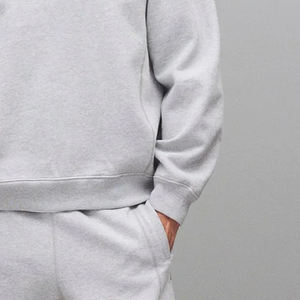 Sweat-shirt pour homme de haute qualité, design hivernal, prix abordable, col rond, service OEM, conception avec logo personnalisable, création 2026 - Product Image 4