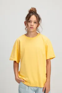 เสื้อยืดผ้าฝ้าย100% ผู้ชายดีไซน์ใหม่คอลูกเรือเข้ารูปสีทึบพิมพ์ลายกราฟิกแนววินเทจ - Product Image 1