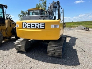Offre Spéciale : Excavatrice Lourde 120D sur Chenilles pour Travaux de Terrassement avec Certificat EPA/CE, Prête à l'Expédition - Product Image 3