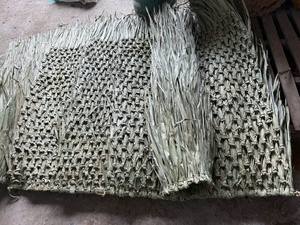 Cubierta de sombrilla plegable de paja premium de 2.6m para resort y exteriores, decoración de resort playero, hecha a mano, estilo tropical - Product Image 2