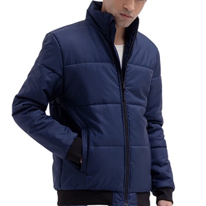 Chaqueta Acolchada Impermeable y Transpirable para Hombre con Cierre, Color Sólido, Manga Larga, Cuello Alto para Invierno - Product Image 1