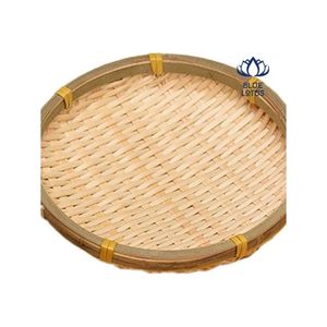 Bandeja de Bambú de Calidad Confiable, Superficie Lisa, Construcción Premium, Ideal para Servir Comida y Exhibir Artículos, Mejora la Apariencia - Product Image 1