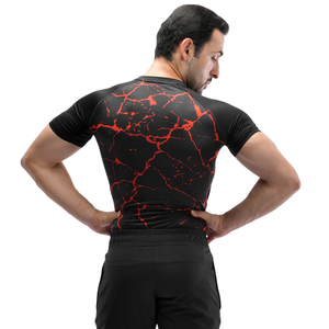 Camiseta de compresión de manga corta para hombre con estampado craquelado, cuello redondo, ajuste ceñido, secado rápido, protección contra erupciones, logotipo personalizado, OEM, marca privada, fabricante al por mayor - Product Image 2