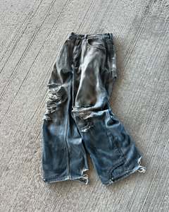 Pantalones Cargo de Mezclilla Negros, Corte Holgado, con Bolsillos con Cremallera, Bordes Deshilachados, Estilo Vintage, Jeans para Hombre - Product Image 4