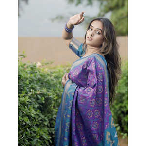 Sari Patola en soie douce violette Rupali Elite Weaves avec des tissages contrastés, robe de soirée élégante 0,6g - Product Image 3