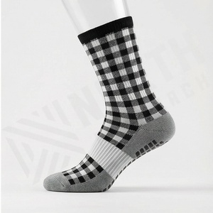 Calcetines Deportivos Transpirables con Puntos Antideslizantes y Antifricción, Calcetines de Yoga hasta la Pantorrilla, Calcetines de Pilates con Agarre para Ejercicios en el Suelo, Calcetines de Equilibrio Cómodos, Color Personalizado - Product Image 3